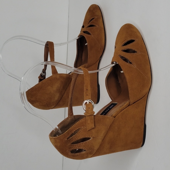 STEVEN by Steve Madden High Wedge Heel Suede Mary Janes 7M NWOT - Picture 3 of 14